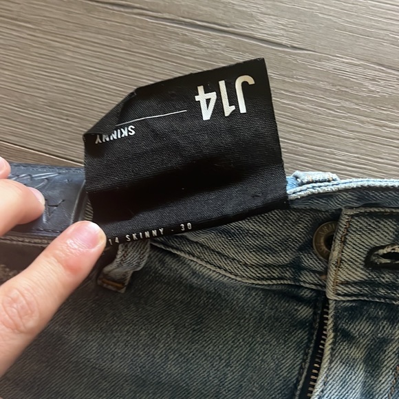 Armani Exchange Skinny Jeans - Picture 2 of 4